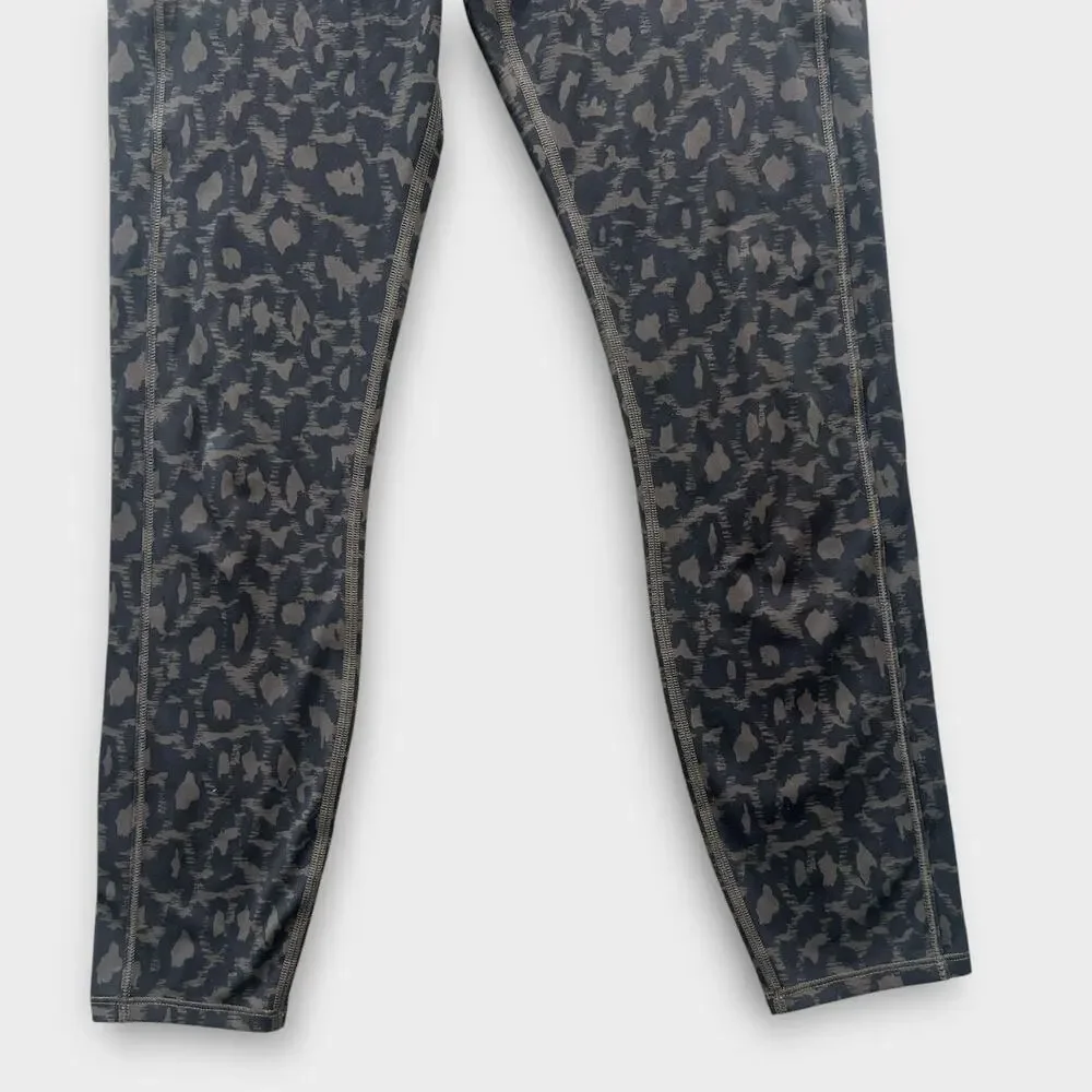 Vuori Leggings Women’s Small Olive Leopard Print High Rise Pocket Yoga Pants - Picture 5 of 7